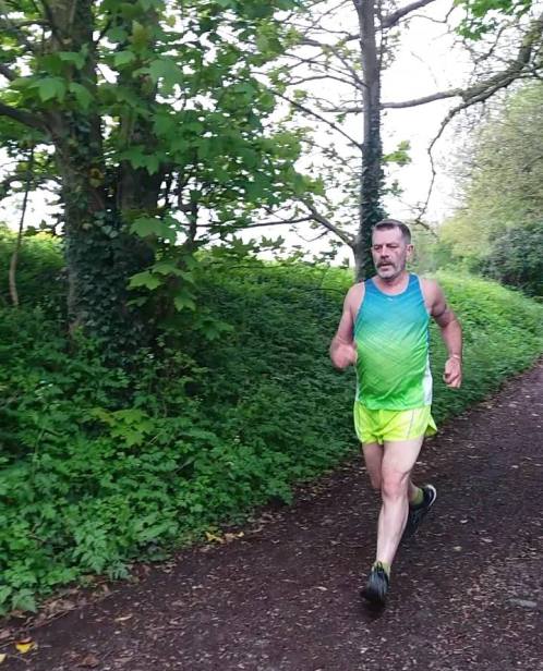 paul-comerford-running-20-miles-racton